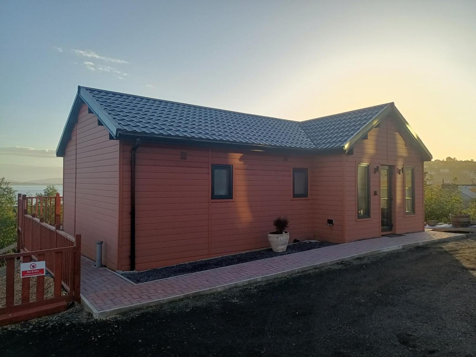 Ghillie'S Croft Cabin, Rothesay Exterior photo